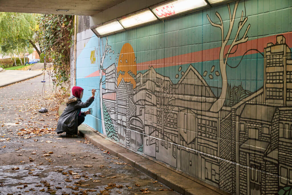 LOCAL ARTIST HELPS BRING COLOUR TO THAMESMEAD’S CANALS