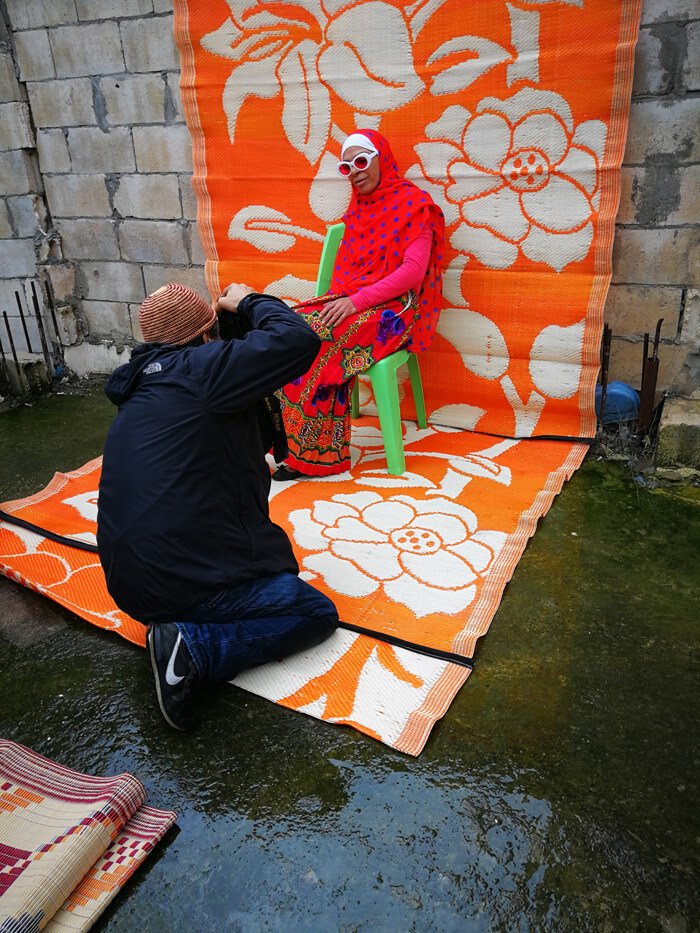 Hassan Hajjaj  Behind the scenes Courtesy of Jenny Fremont