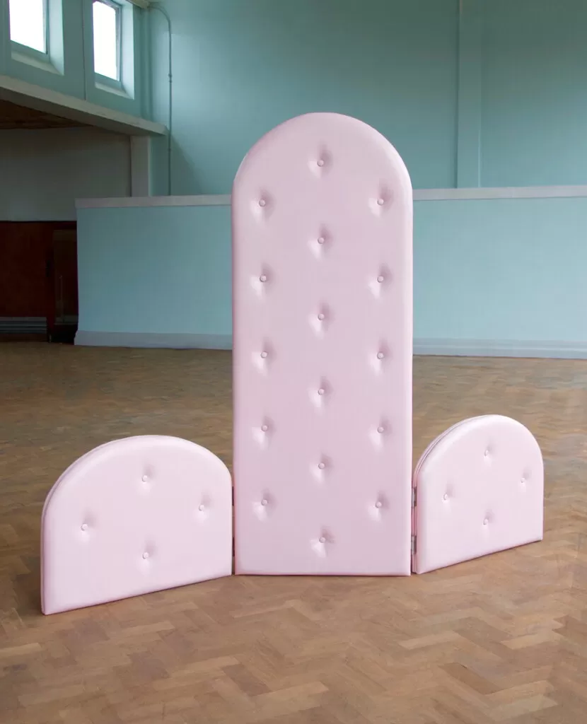 Marc-Aurèle Debut Investigates Human  Reactions To Environmental Influences