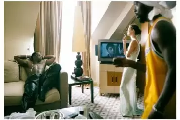 Annie Leibovitz: The Early Years, 1970 – 1983, Archive Project No. 1 and Wonderland