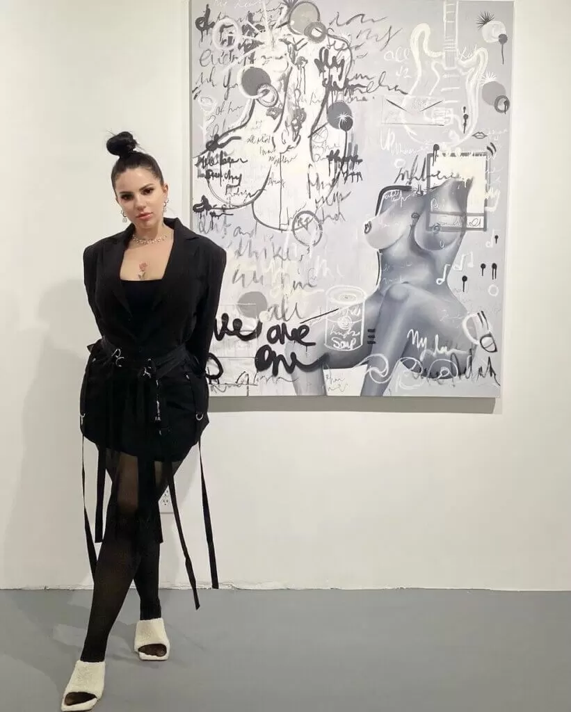 Lindsay Dawn: The Unhealthy Perception Of The Female Body In Modern Society