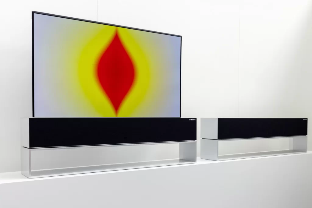 Anish Kapoor to unveil his media artwork on the ultra-premium LG SIGNATURE OLED R