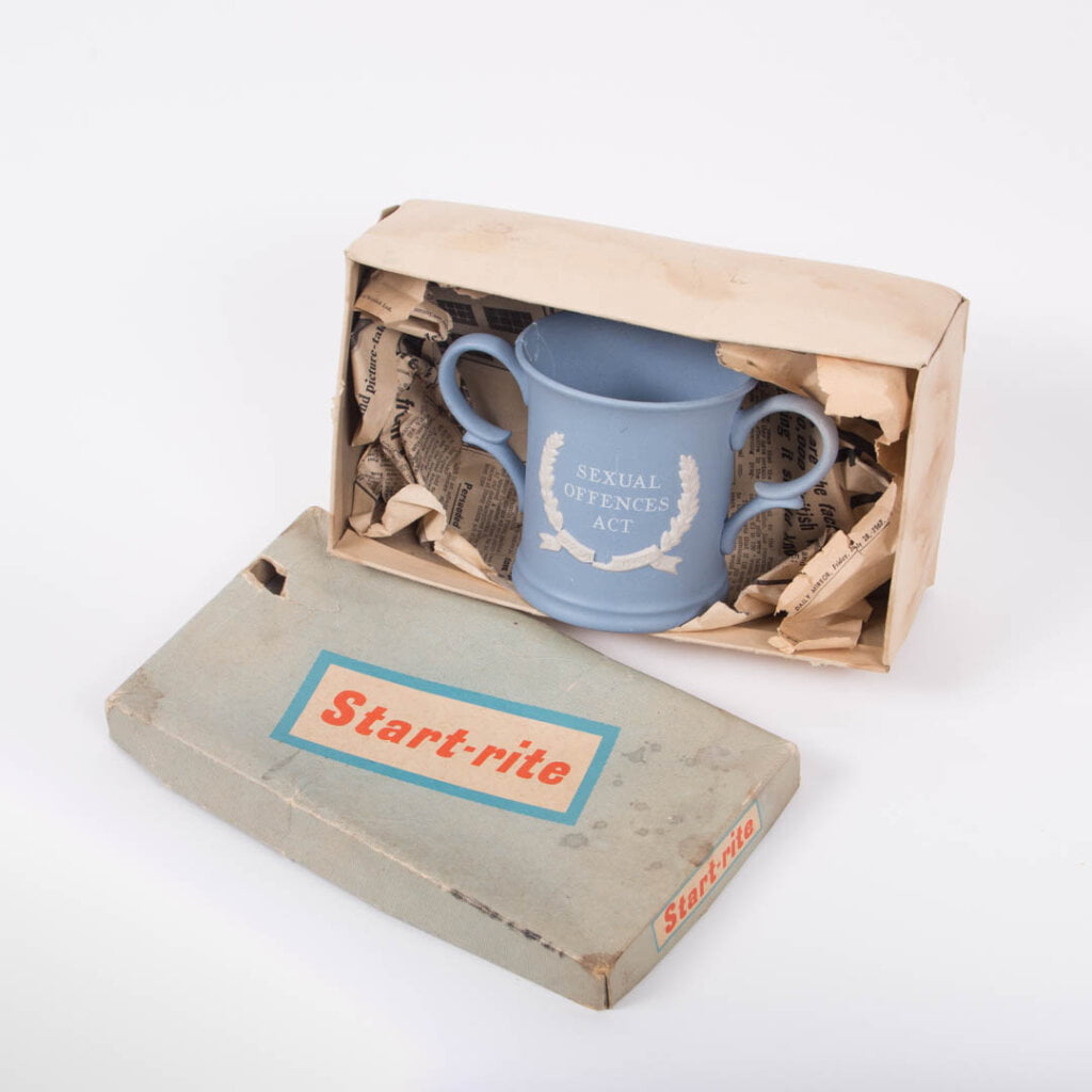 The Loving CupMaker: The Stoke potters Loving Cup, 1967 Start-rite box on loan to museum Stoneware, 10cm Museum no: C. 176