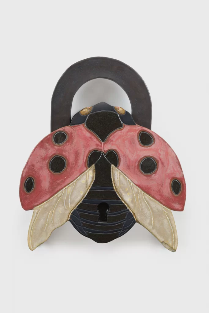 Jane Margarette - Lady B1 2022, ceramics glaze