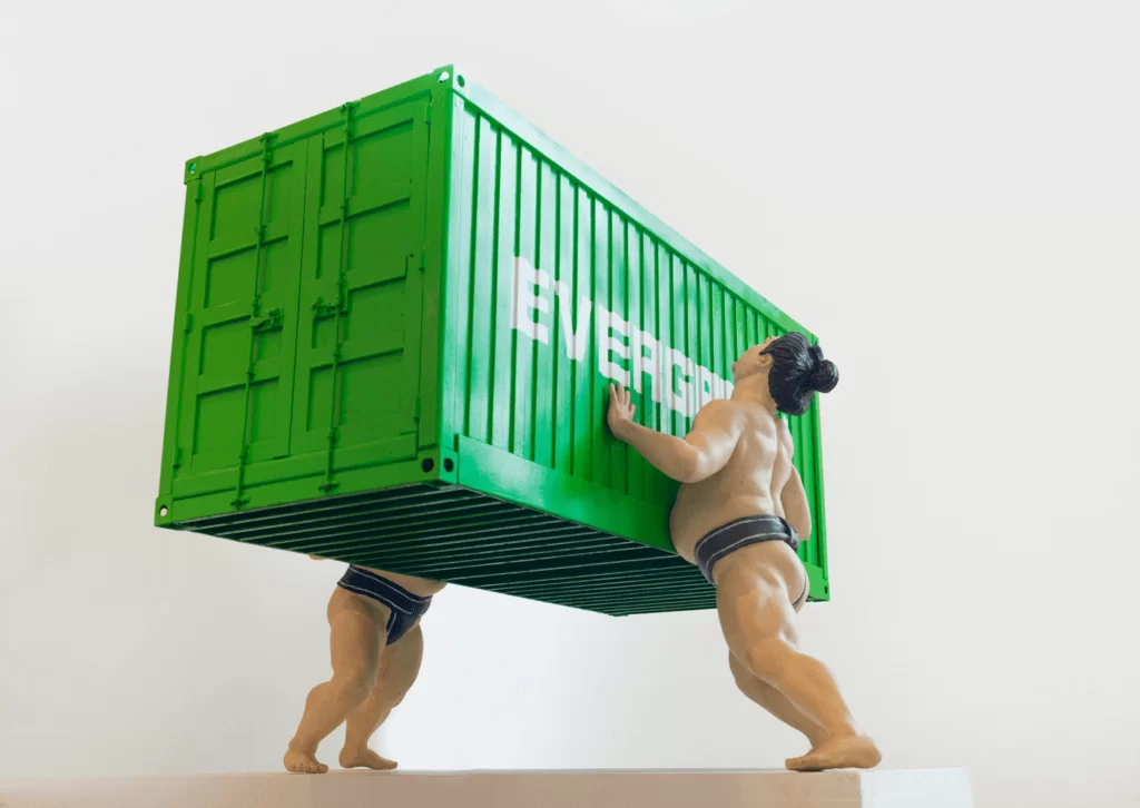 Five Exhibitions In London To See In March 2023- David Mach: Heavy Metal - David Mach RA It Takes Two Second Version 2022 Plaster for Bronze 50 x 73 x 71.5 cm Pangolin London