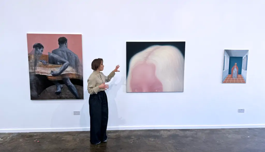 Sarah Kravitz: A Catalyst for Change in London's Art World