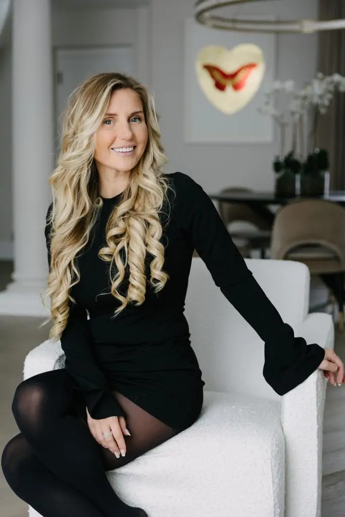 Katrina Aleksa, Co-Founder of AWITA, Discusses Women's Place in the Art World