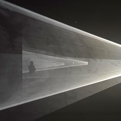 Anthony McCall: Split Second