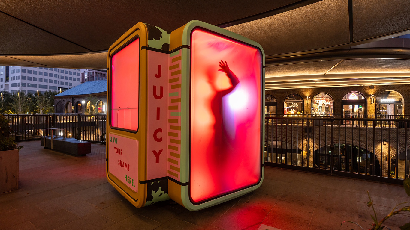 The Juicy Booth, a reimagined K67 kiosk sanctuary, debuts at this year's London Design Festival