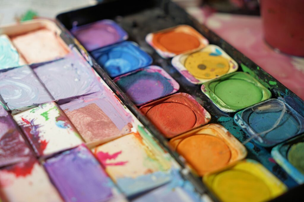 Origin of Water Colour Paint and How It Has Been Used Over the Years