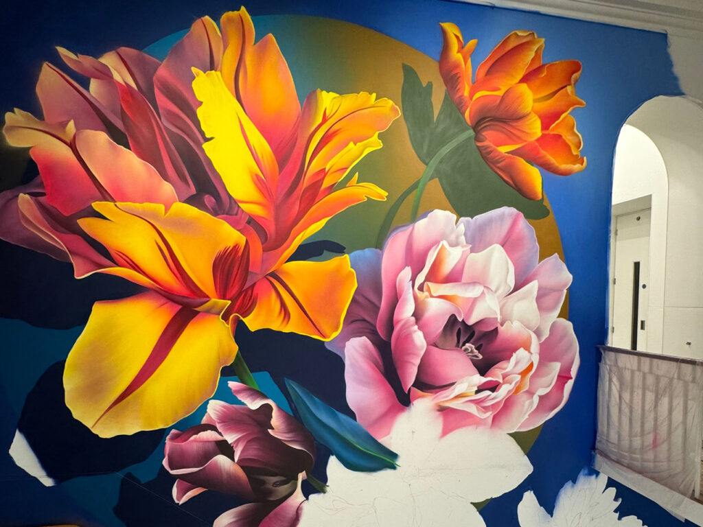 Sophie Mess Unveils Towering Mural at Saatchi Gallery’s Floral Exhibition