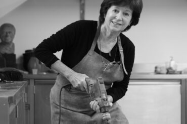Hanneke Beaumont: Sculpting the Universal Self