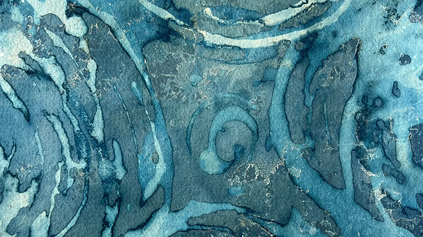 Layers of Surrender: Laura Medcalf’s Organic Works Wash Over London
