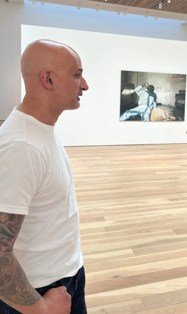 In Mike Silva’s Paintings, Photographic Memory Is Reframed in Light