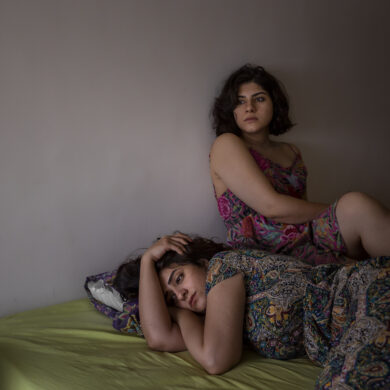 Parisa Azadi: ORDINARY GRIEF