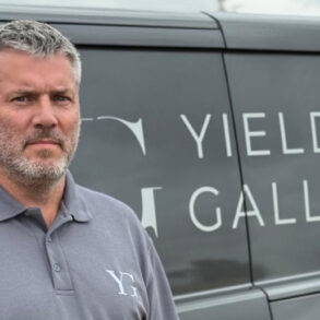 Inside Yield Gallery: David Izzard’s Stealth Strategy in a Noisy Art Market