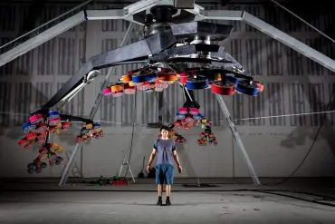 Conrad Shawcross: The Nervous System (Umbilical)