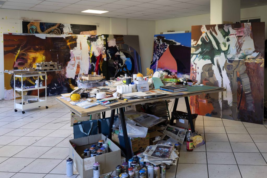 Han Bing: Atlas, Thaddaeus Ropac, Han Bing