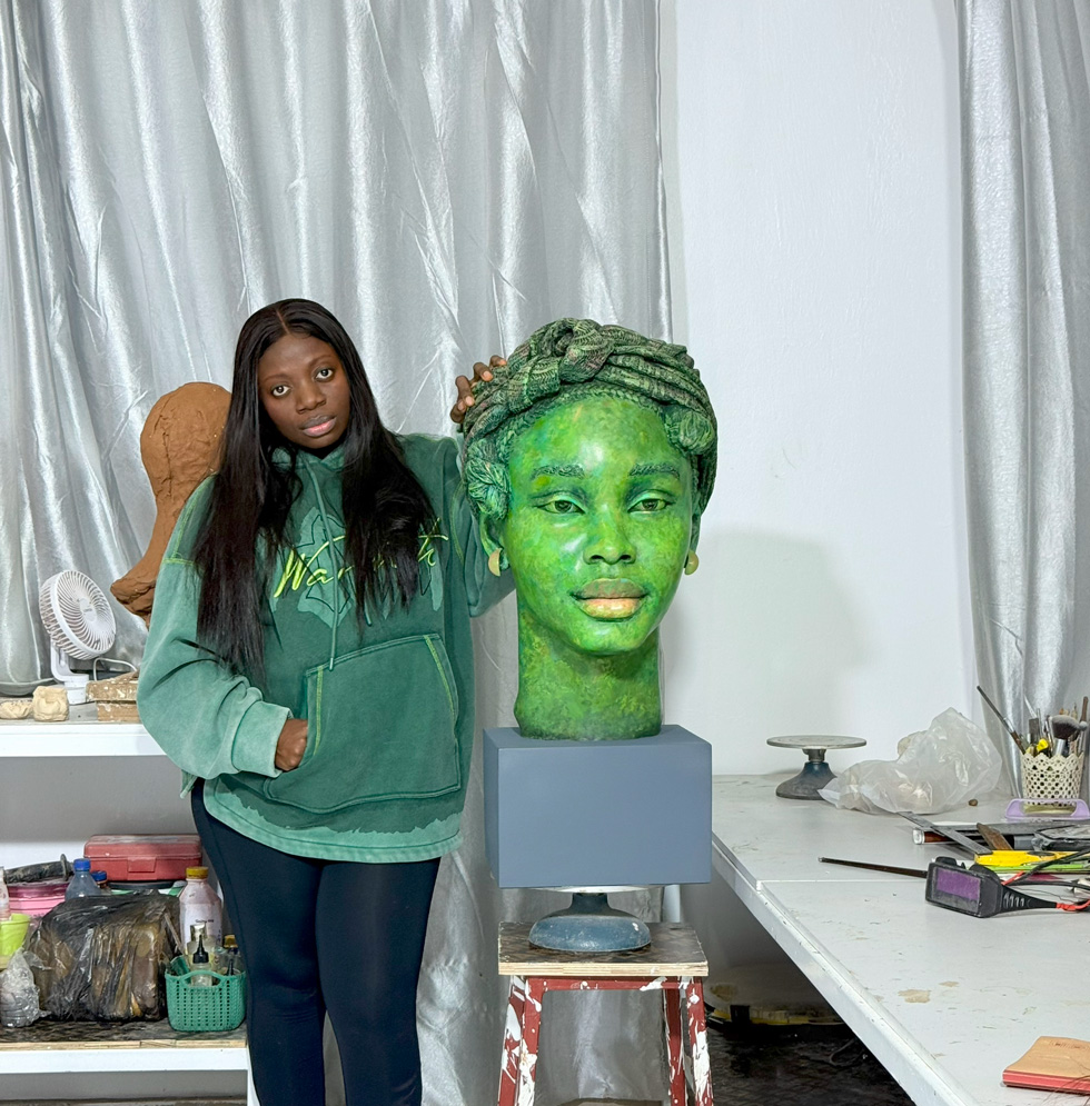 Ejiro Fenegal, Women, Sculpture, Mitochondria Gallery