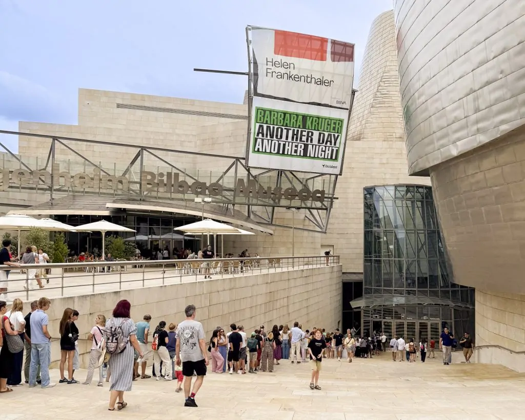 Guggenheim Bilbao, Guggenheim, Bilbao