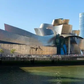 Guggenheim Bilbao, Guggenheim, Bilbao