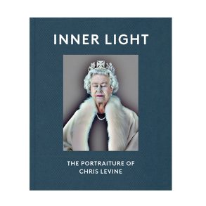 Chris Levine, Inner Light: The Portraiture of Chris Levine, Helen Chislett